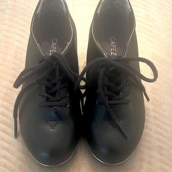 Capezio Black Lace-Up Toddler Tap Shoes - Picture 1 of 2